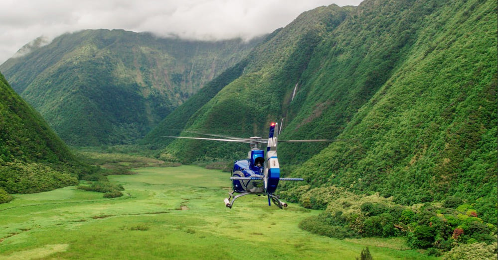 Blue Hawaiian Helicopters Waterfalls and Volcano by Air and Land 